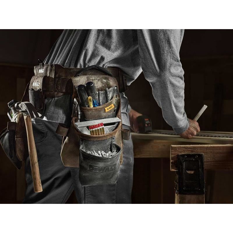 Dewalt Power Tools DWST50113 Pro Leather Tool Rig