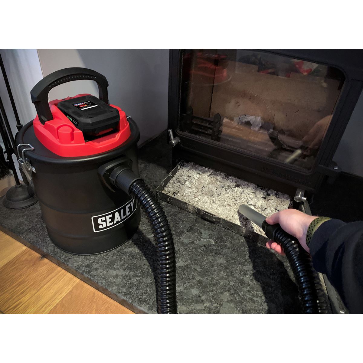 Sealey Handheld Ash Vacuum Cleaner 20V SV20 Series 15L CP20VAV