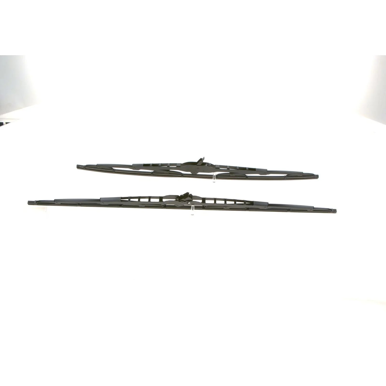 Bosch 2 x Front Wiper Blades fits Volvo S80 I 1998-2001