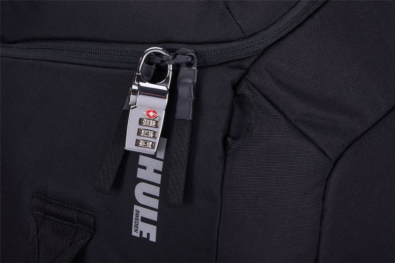 Thule RoundTrip ski boot backpack 45L Black