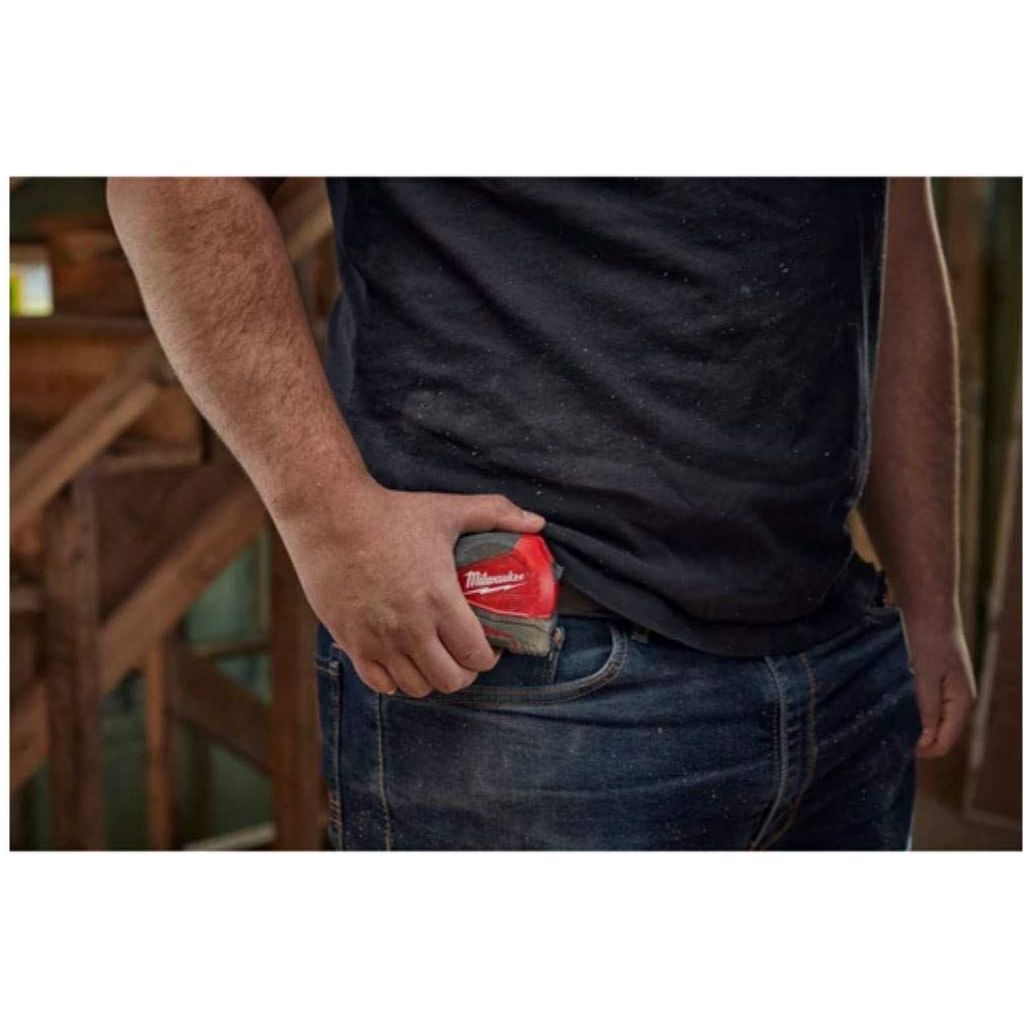 Milwaukee 4932459596 8m/26ft Pro Compact Tape Measure, Red