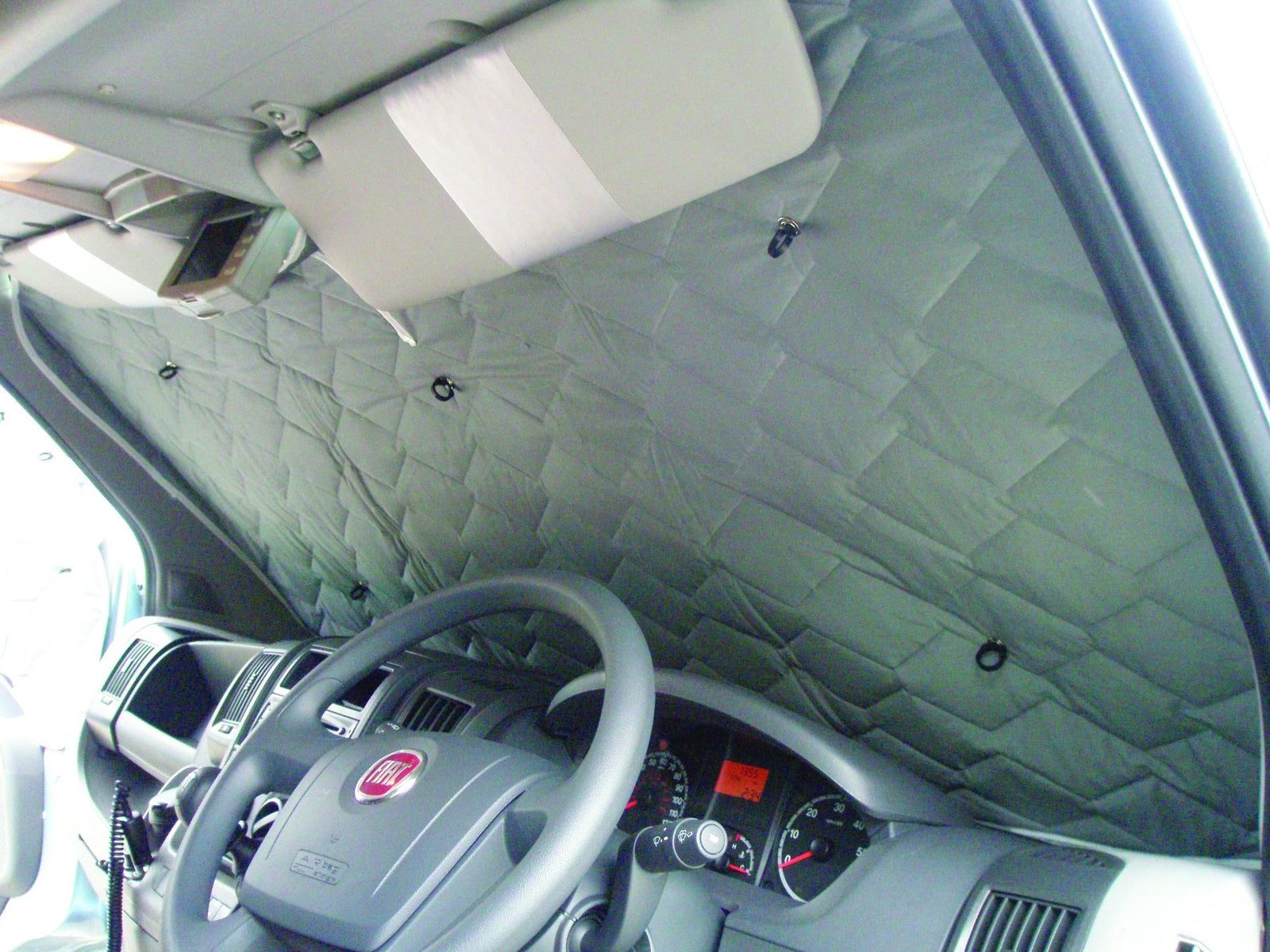 Milenco Universal Internal Silver Thermal Blind – 3-Piece Cab Screen Set – Insulation, Privacy & Condensation Control