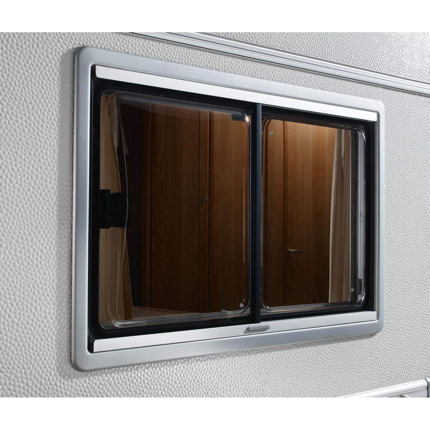 Dometic 700x400 S4 Sliding window 9104100153