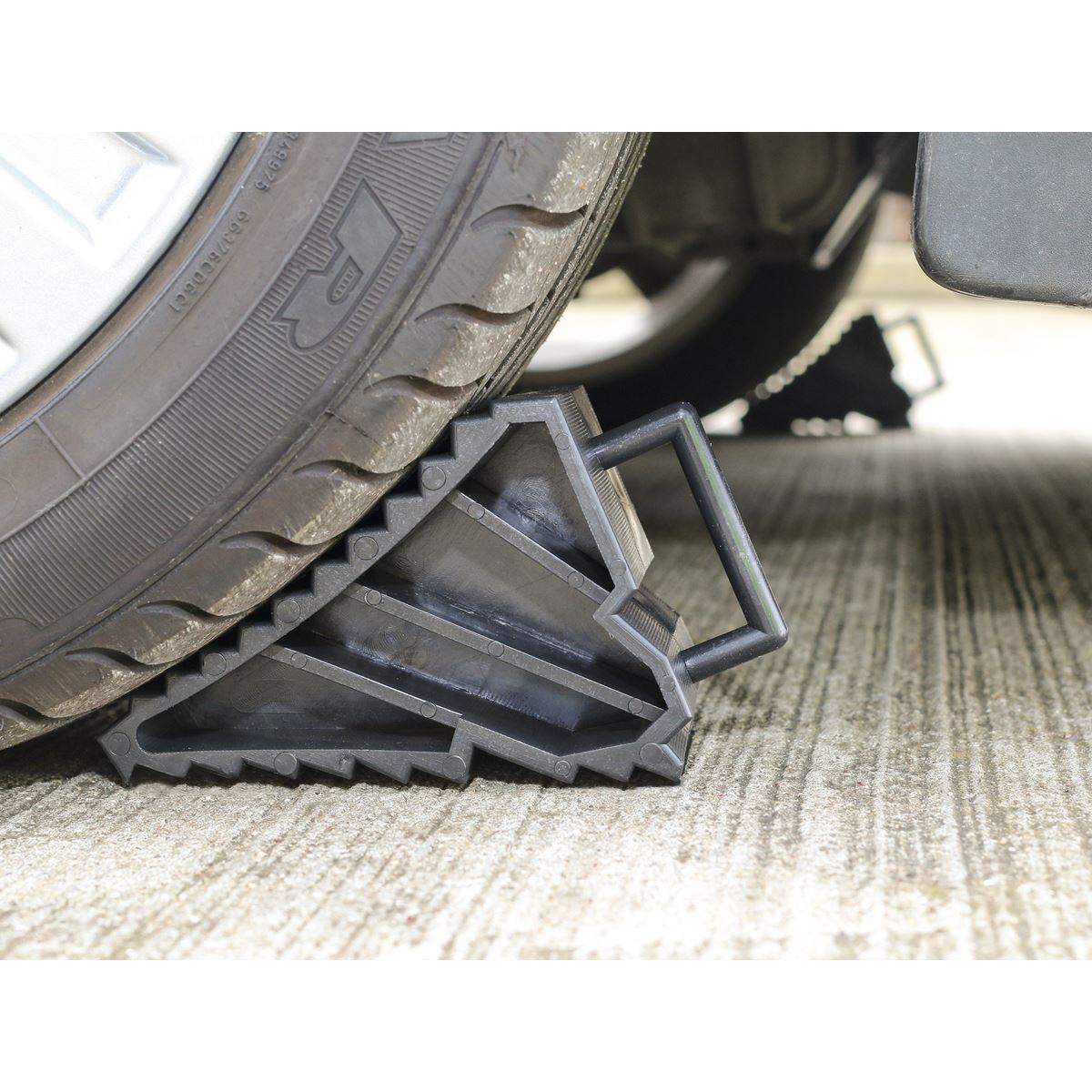 Sealey Composite Wheel Chocks 0.3kg - Pair WC09