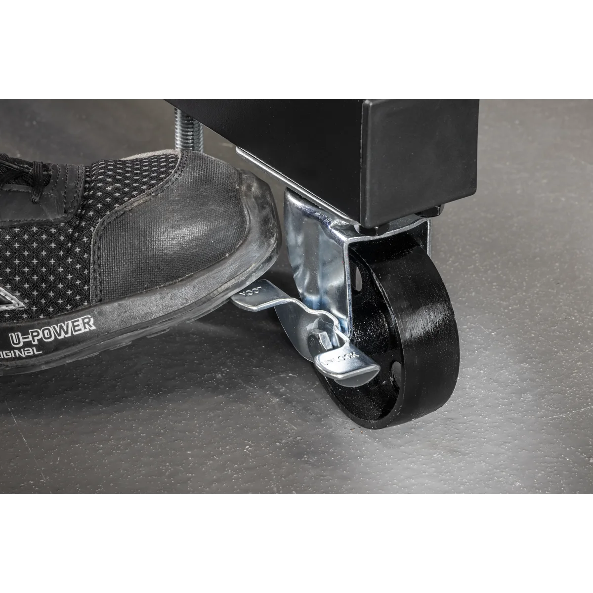 Sealey Viking Folding Engine Stand ES680DS 680kg Capacity with Drain Pan