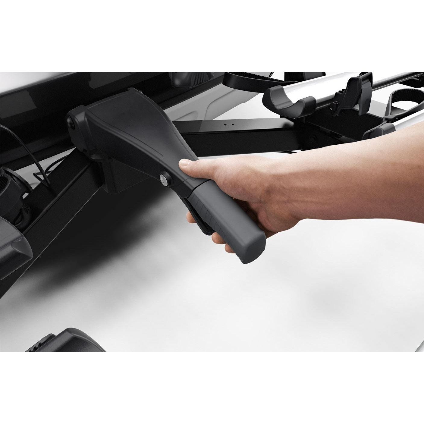 Thule Velo Space XT three-bike platform towbar bike rack black/aluminium Towbar Bike Rack