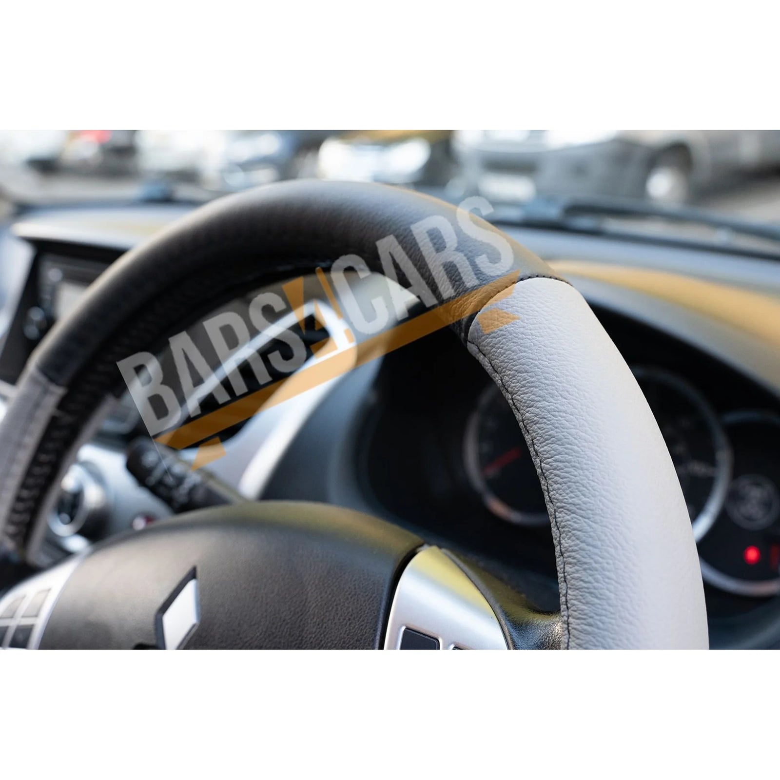 Streetwize Grey Black Genuine Leather Stitched Steering Wheel Cover Universal