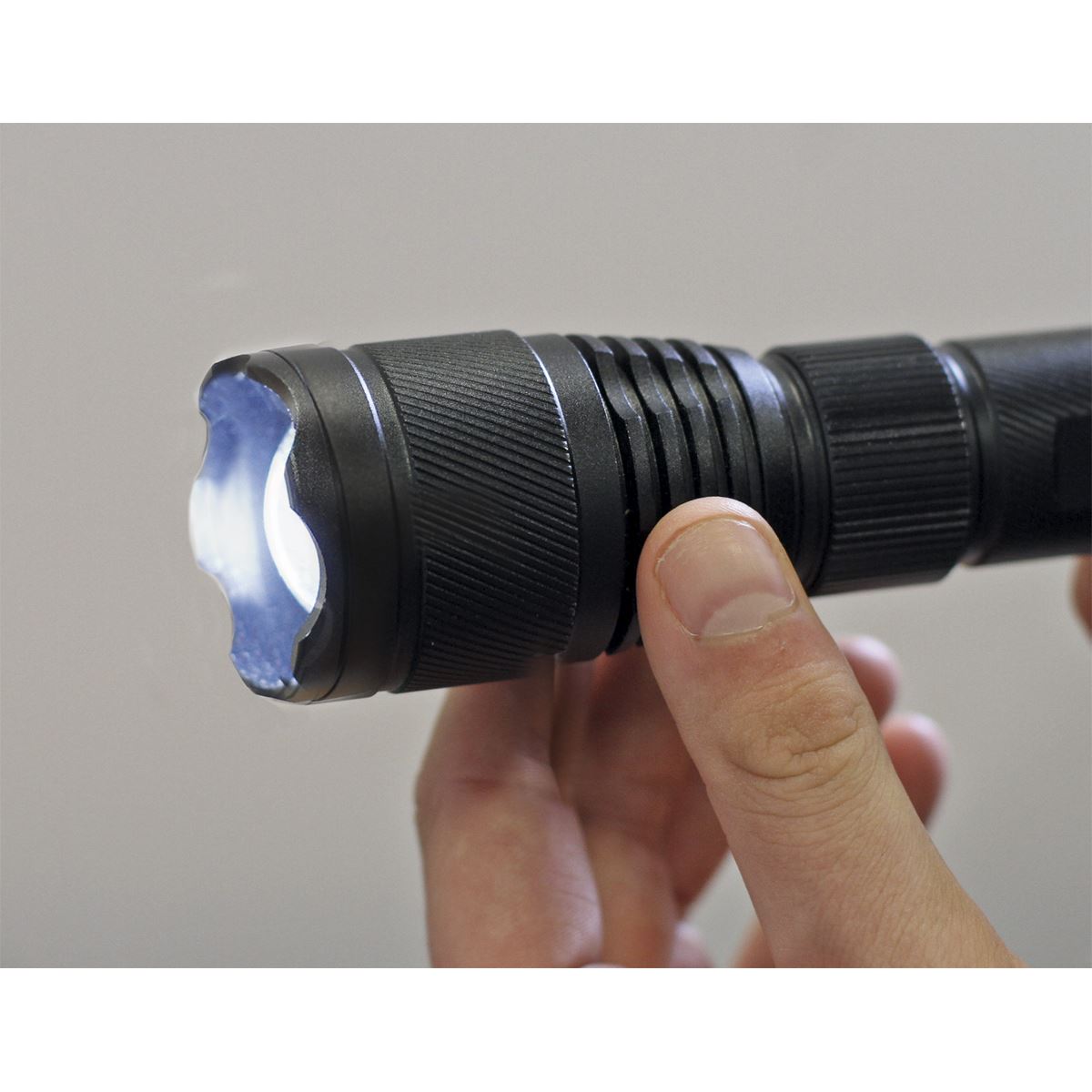 Aluminium Torch 10W Cree Xpl Led Adjustable Focus