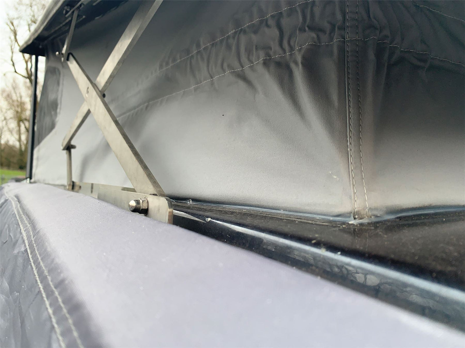 Quest Magnetic Driveaway Kit