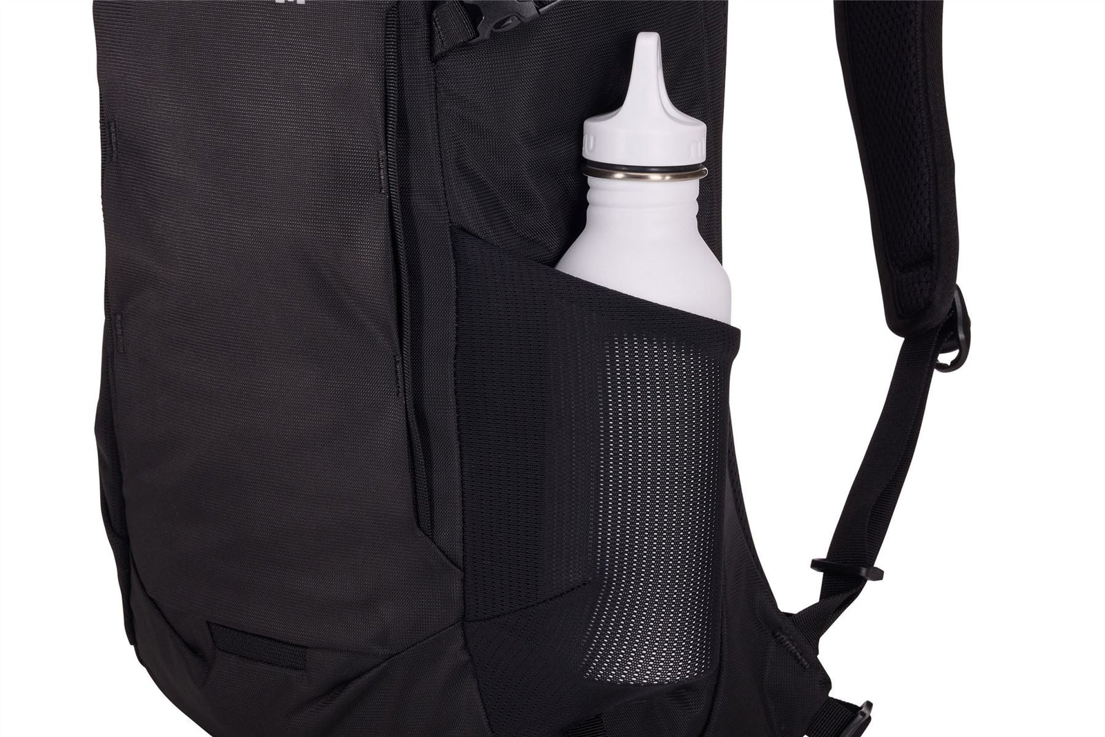 Thule AllTrail 18L daypack with rain cover black