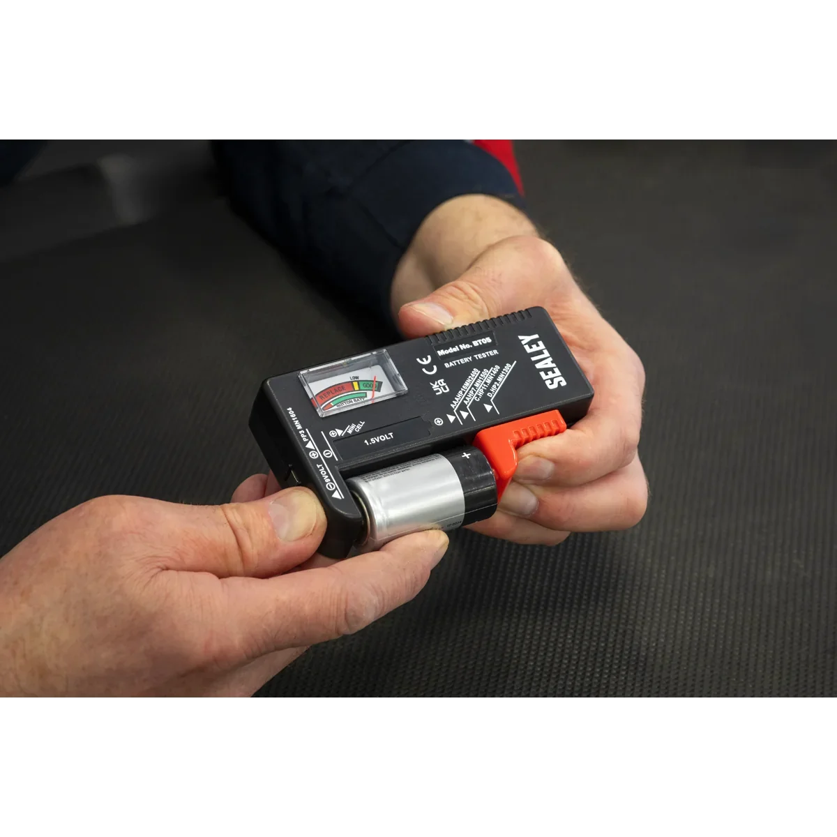Sealey Battery Tester Model BT05 for AAA to 9V Batteries