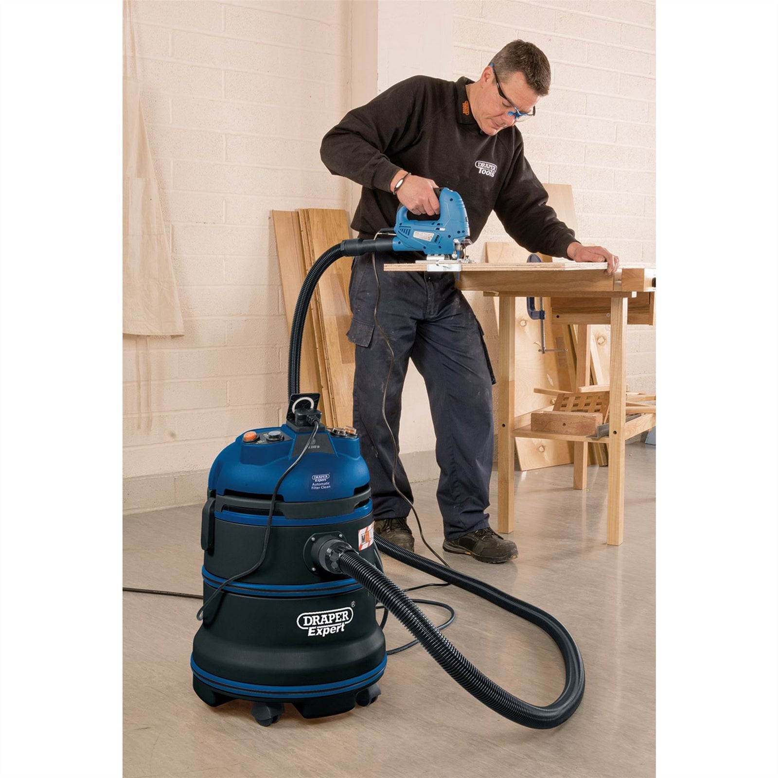 Draper 230V M-Class Wet and Dry Vacuum Cleaner, 35L, 1200W 38015