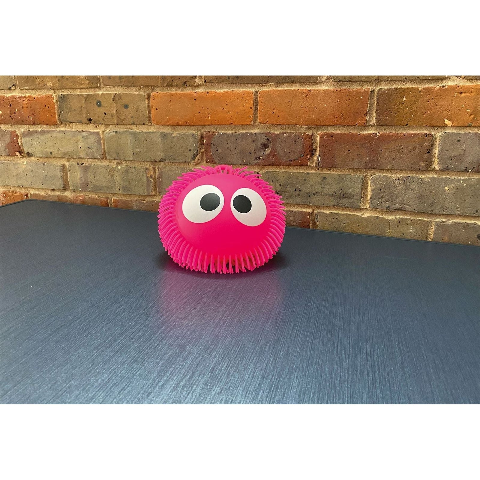 Giant Puffer ball (assorted colours) M0042