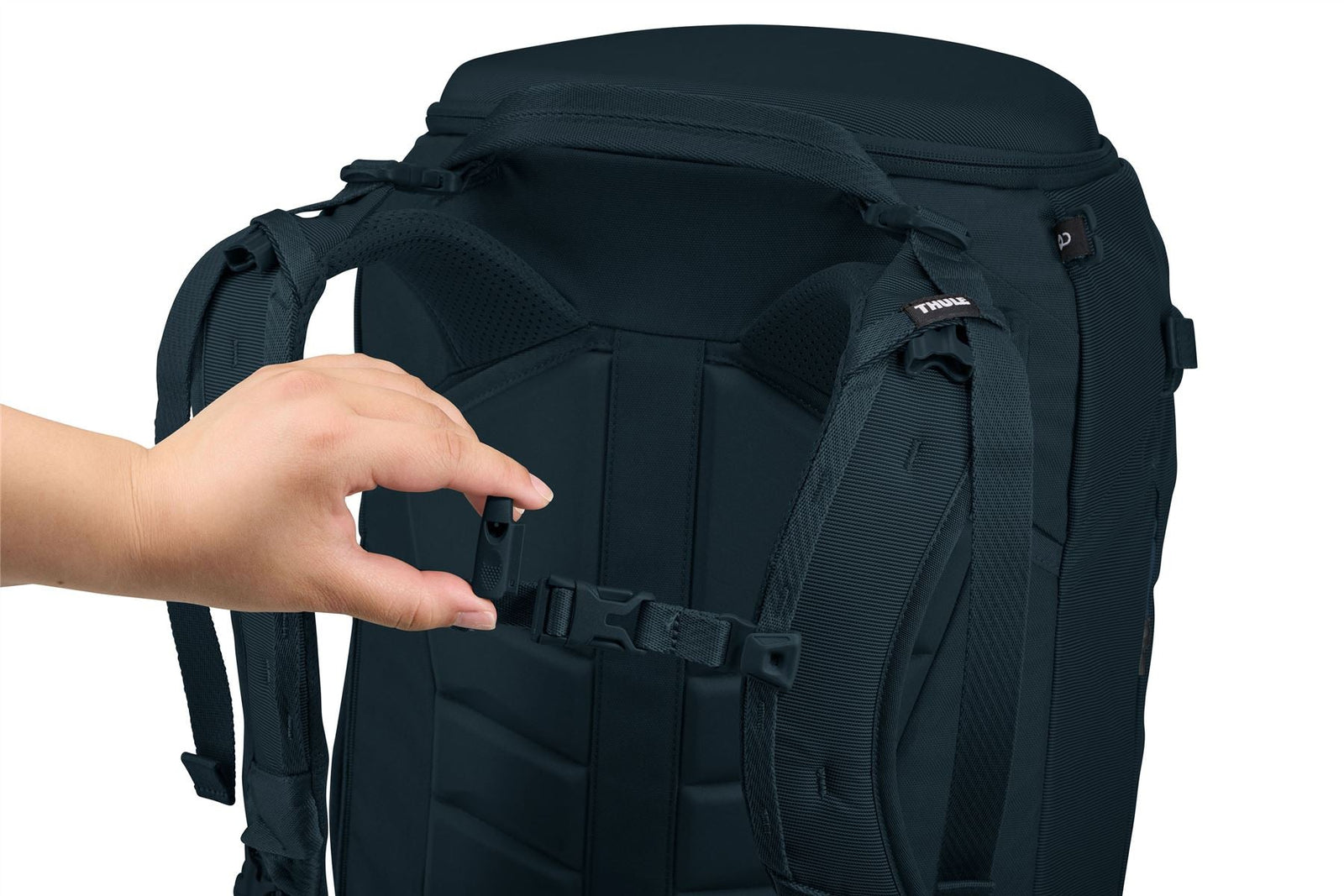 Thule Landmark 60L Women's travel pack darkest blue