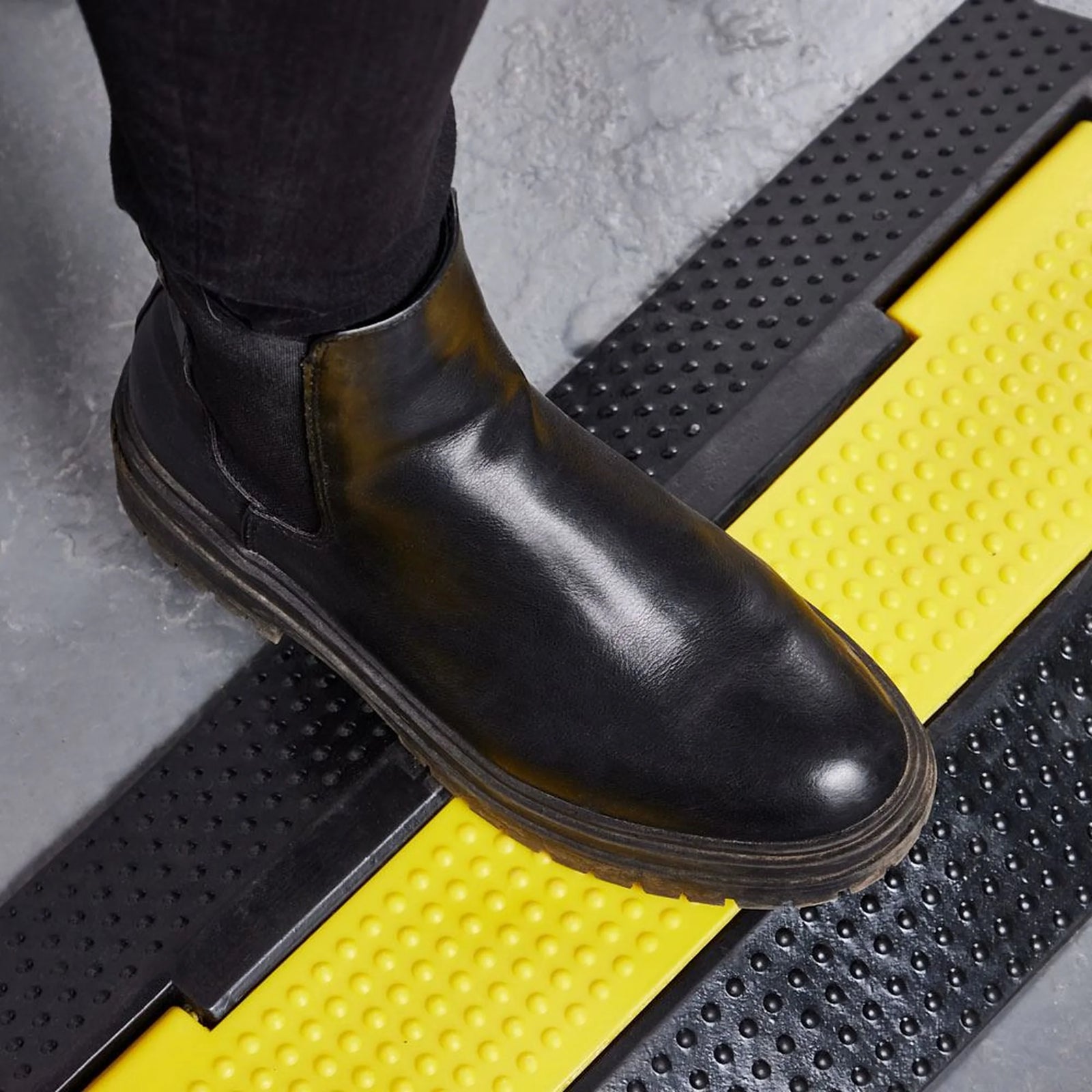 Ring Automotive Ring REVA100 EV Accessory Cable Ramp - REVA100
