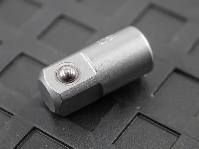 Faithfull Socket Adaptor 1/4in - 3/8in