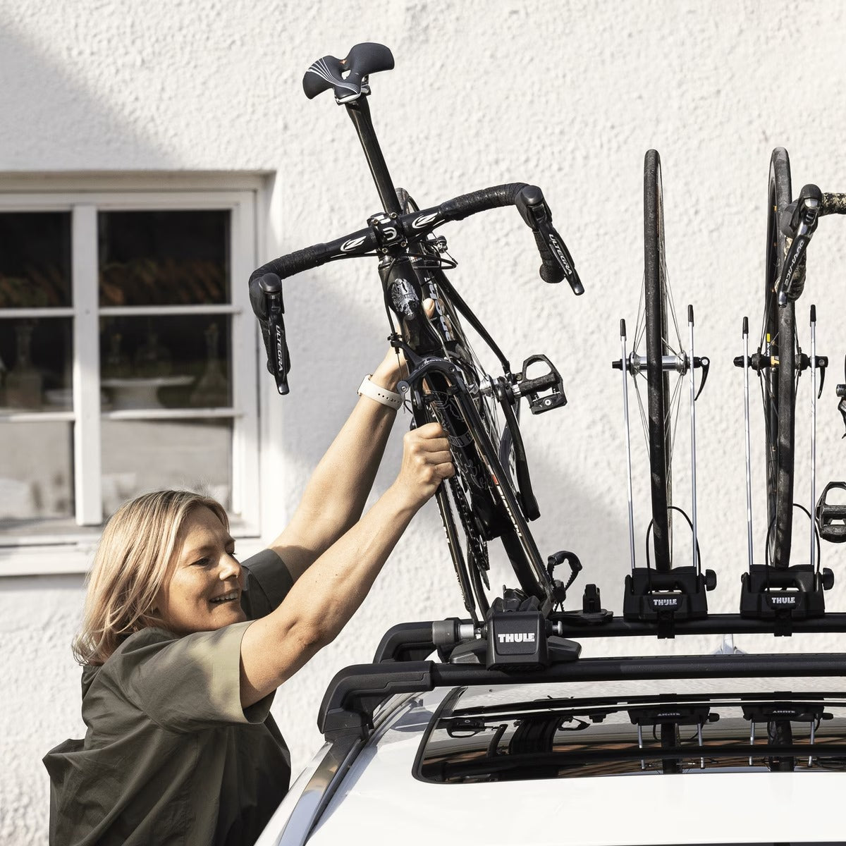Thule Front Wheel Holder front wheel holder roof bike rack aluminium Roof Bike Rack