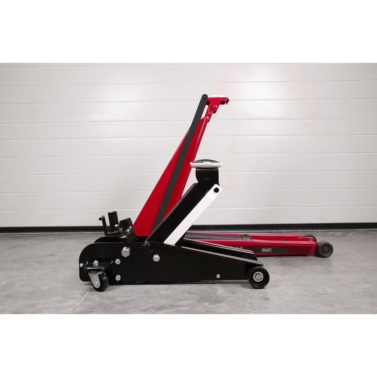Sealey High Lift Low Profile Trolley Jack 2 Tonne 2200HL