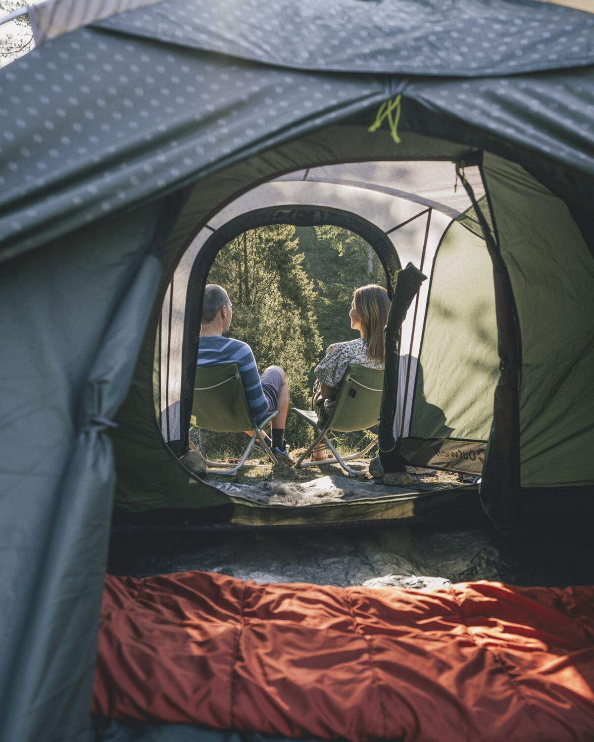 Outwell Earth 5 Plus Pole Tent Green 5 Person
