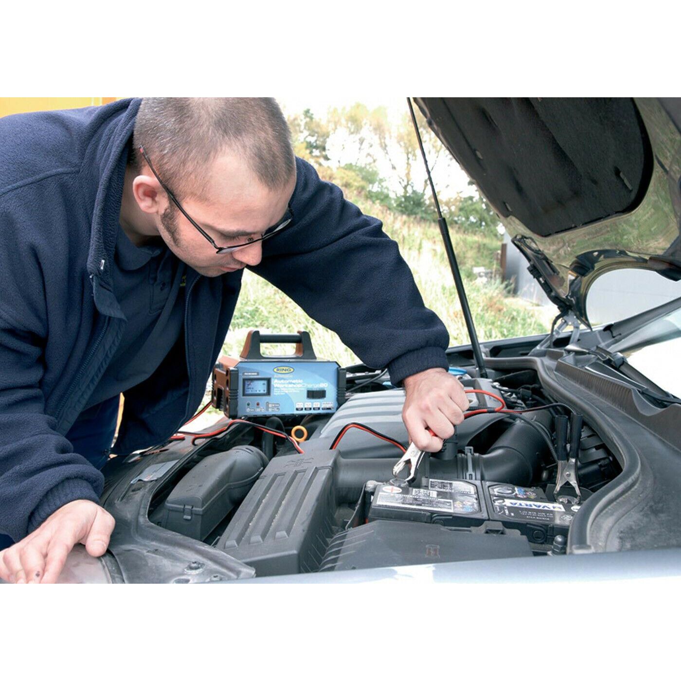 Ring RCB320 20A Jump starter and Battery Charger