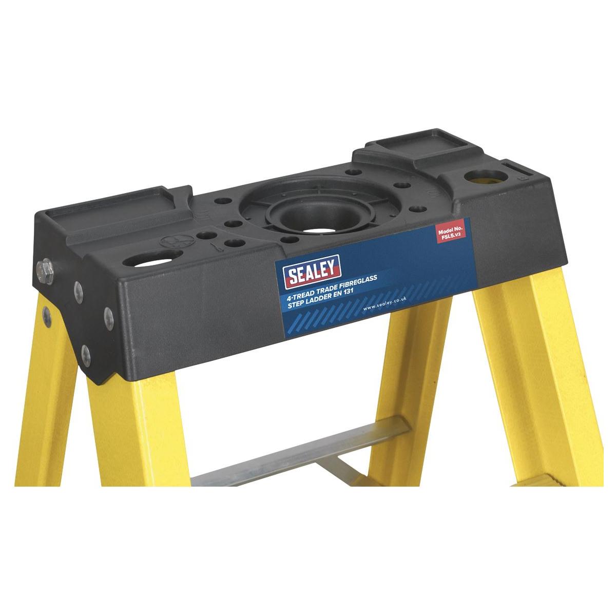 Sealey Fibreglass Step Ladder 4-Tread - BS EN 131 FSL5