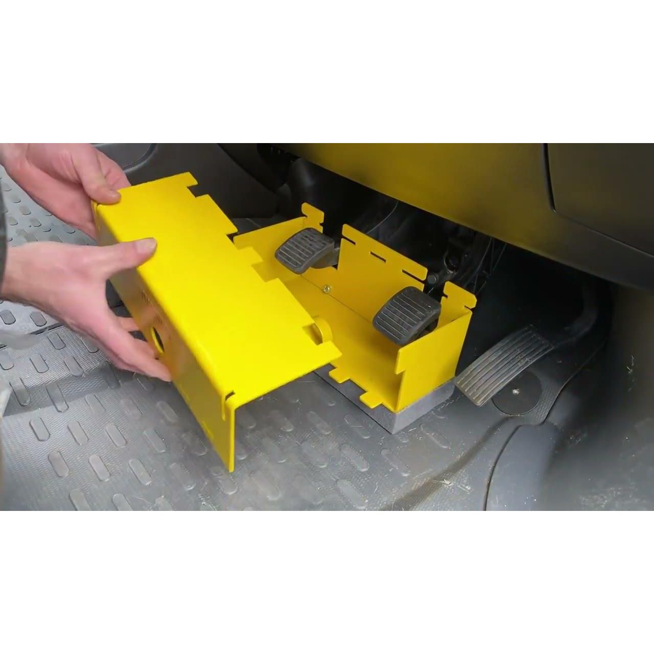 Milenco Pedal Lock 2016+ for Ducato, Boxer, Relay Van & Motorhome | Anti-Theft Security