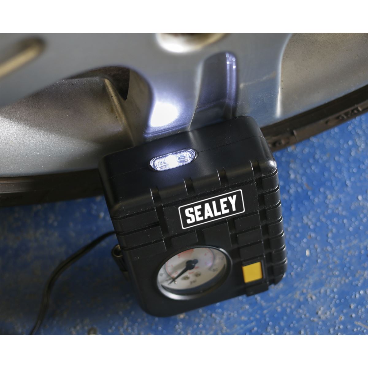 Sealey Micro Air Compressor with Worklight 12V MS163