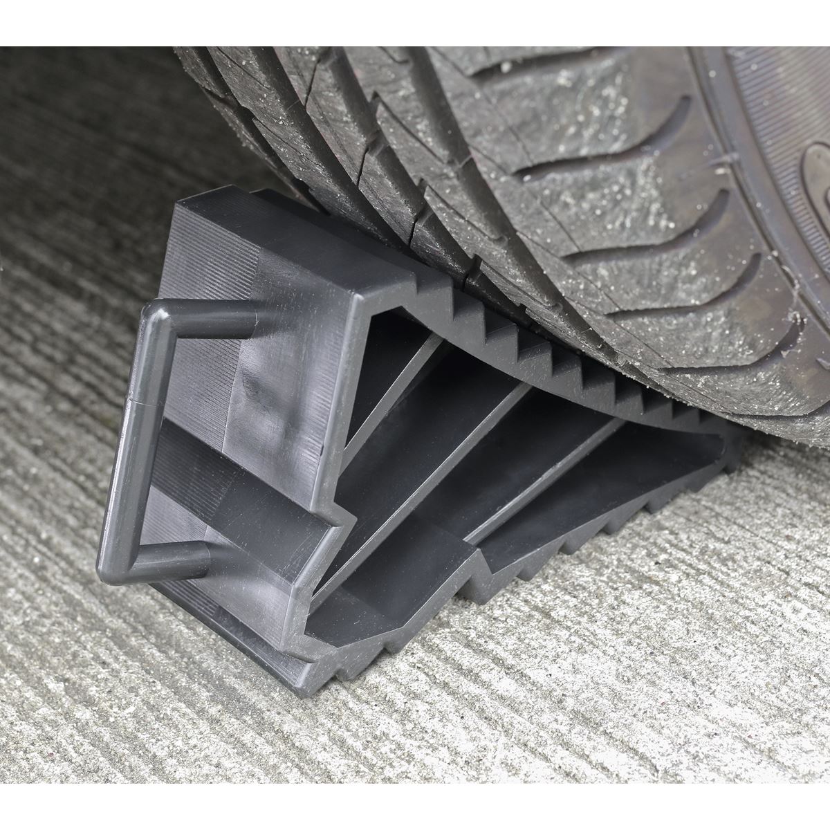 Sealey Composite Wheel Chocks 0.3kg - Pair WC09