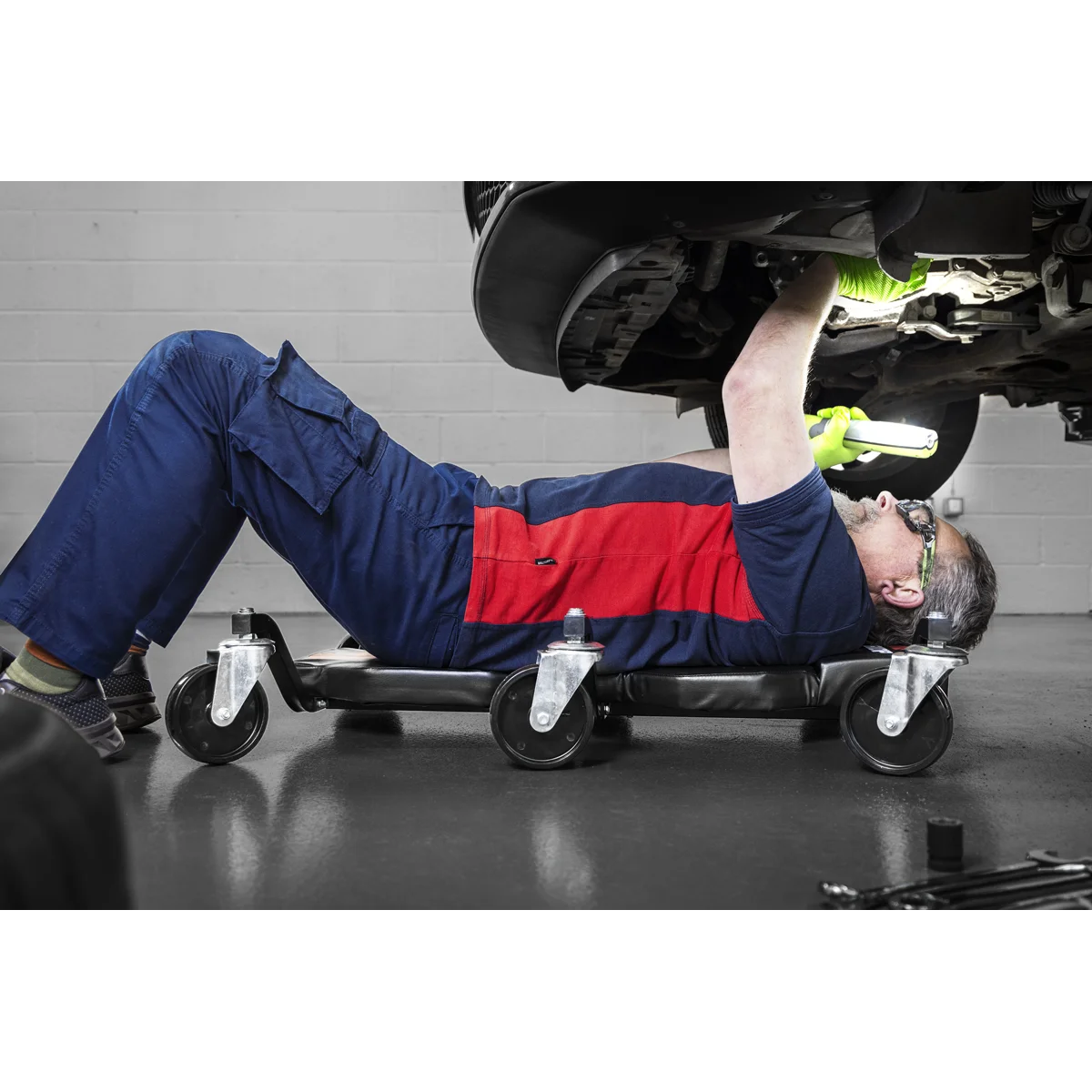 Sealey Premier Steel Creeper SCR101P 180kg Capacity with Headrest