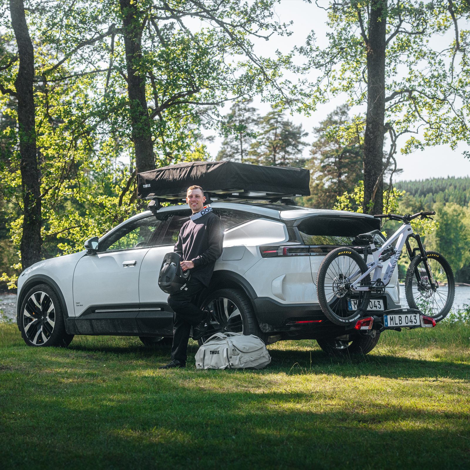 Thule VeloLite Platform Bike Rack | E-Bike Compatible | Lockable