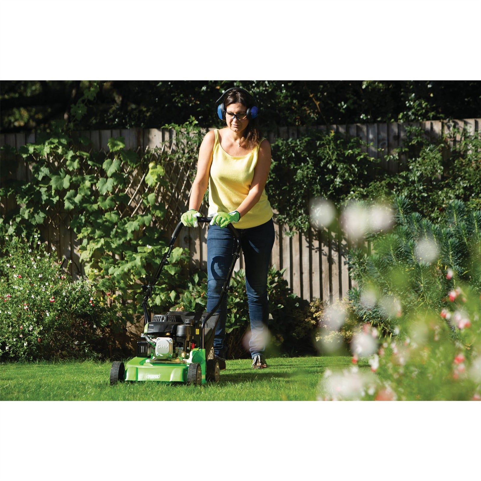 Draper Composite Deck Petrol Lawn Mower, 390mm, 132cc/3.3HP 58567