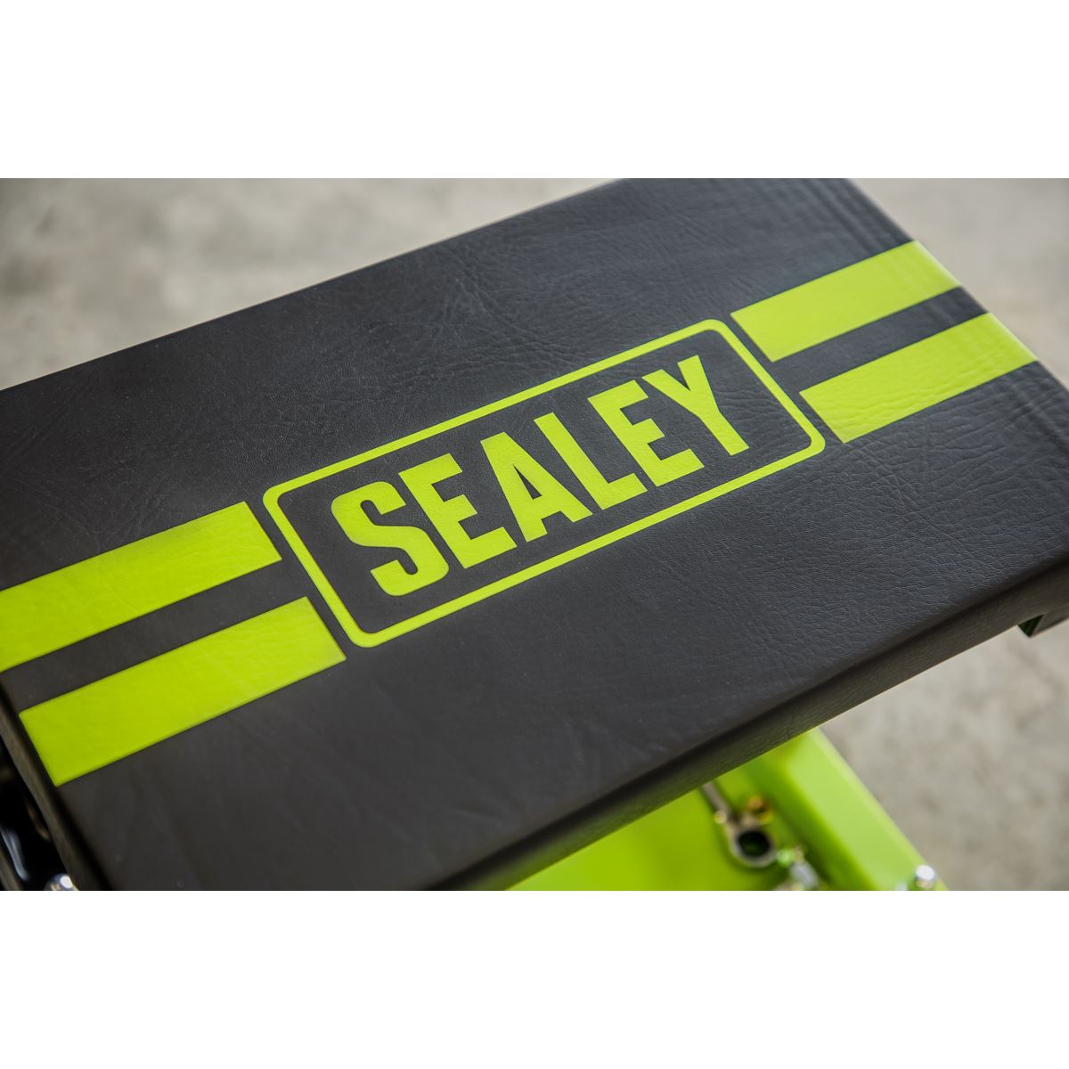 Sealey Mechanic's Utility Seat Deluxe Hi-Vis Green SCR9HV