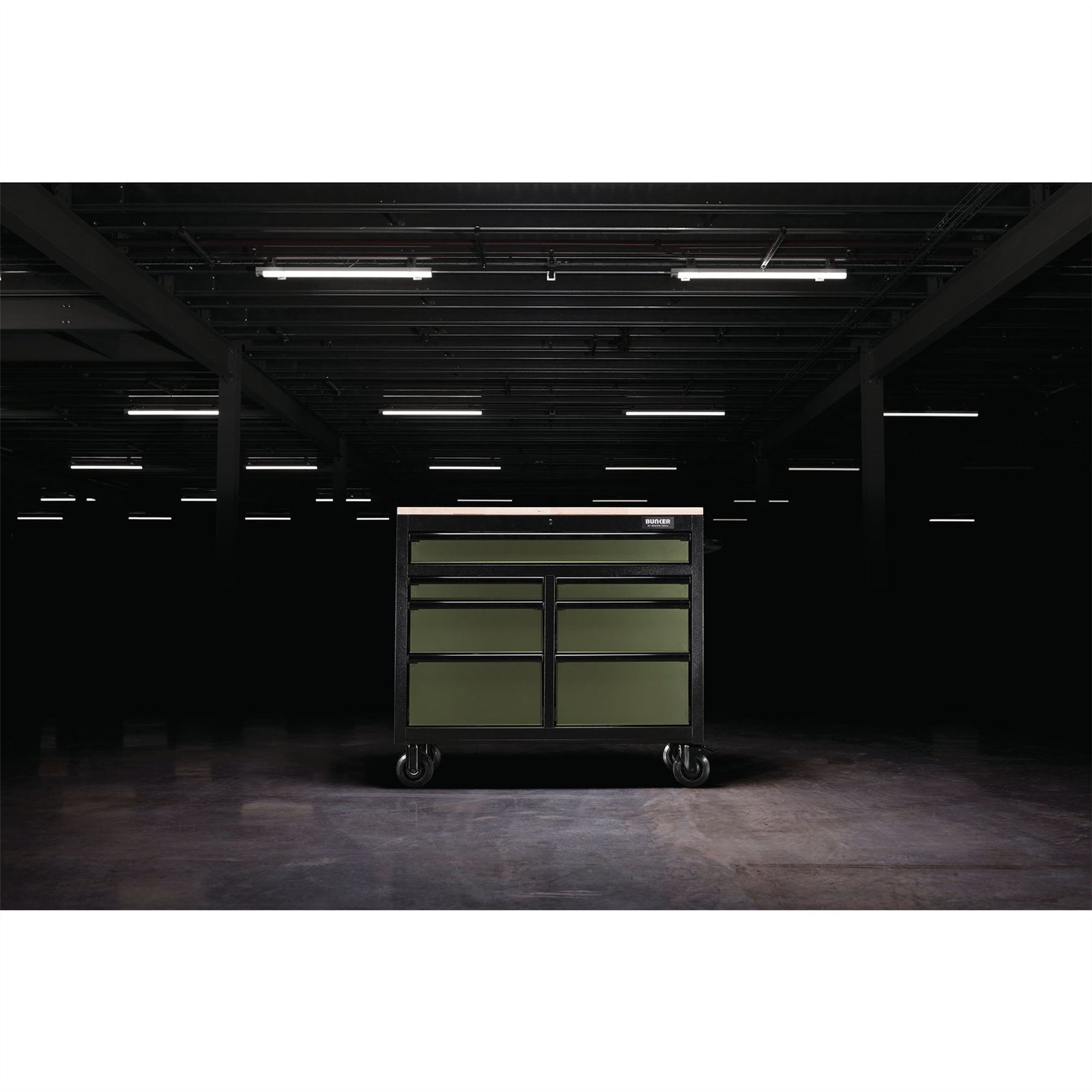 Draper BUNKER Workbench Roller Tool Cabinet, 7 Drawer, 41", Green 08221