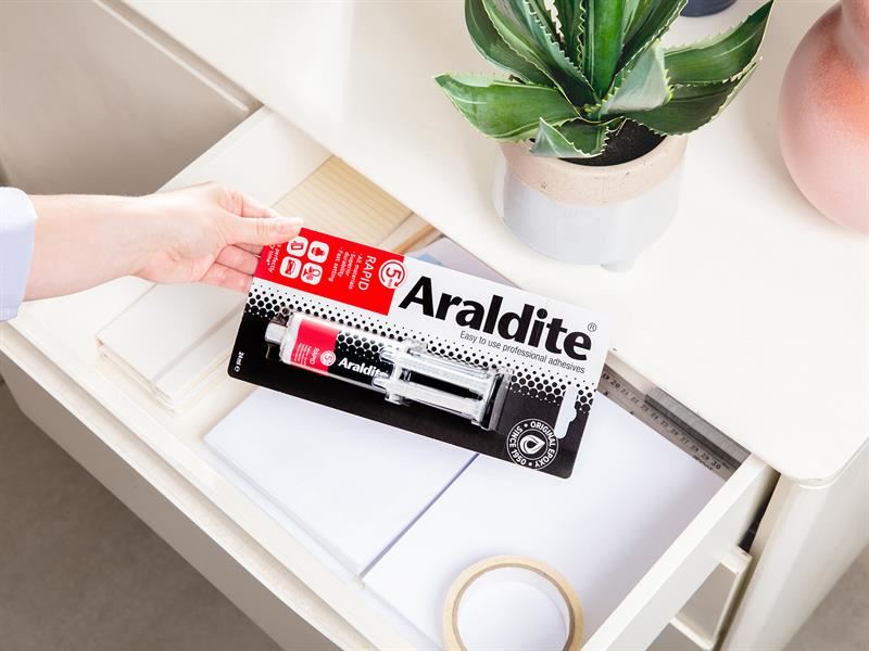 Araldite Rapid Epoxy Syringe 24ml