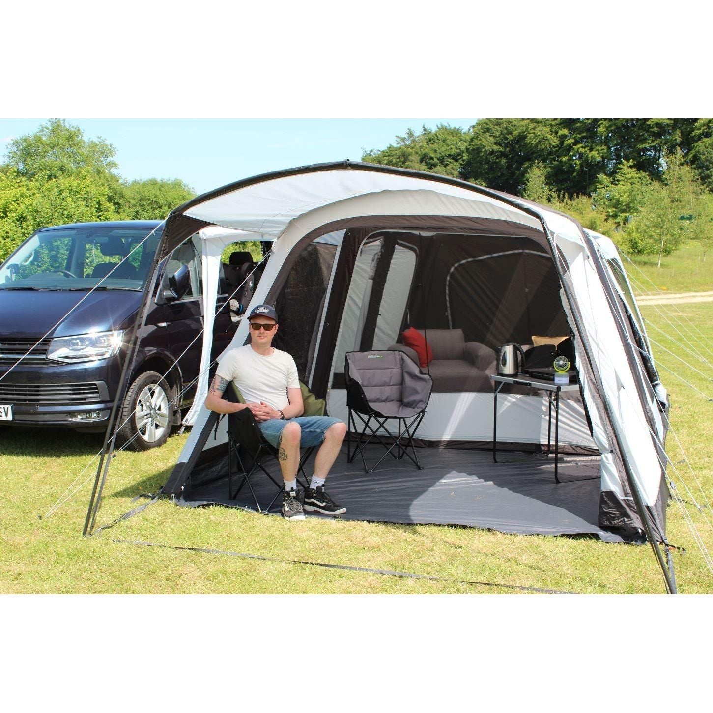 Outdoor Revolution Movelite T4E Driveaway Air Awning Low 180-220cm