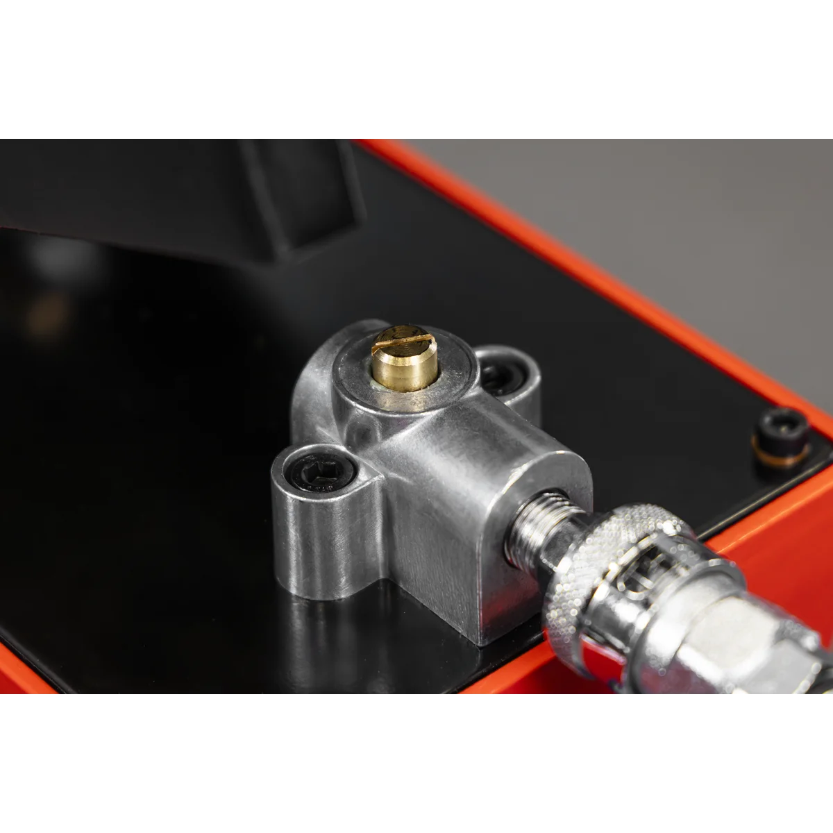 Sealey Air Hydraulic Foot Pump 10,000psi 1600cc Oil Capacity