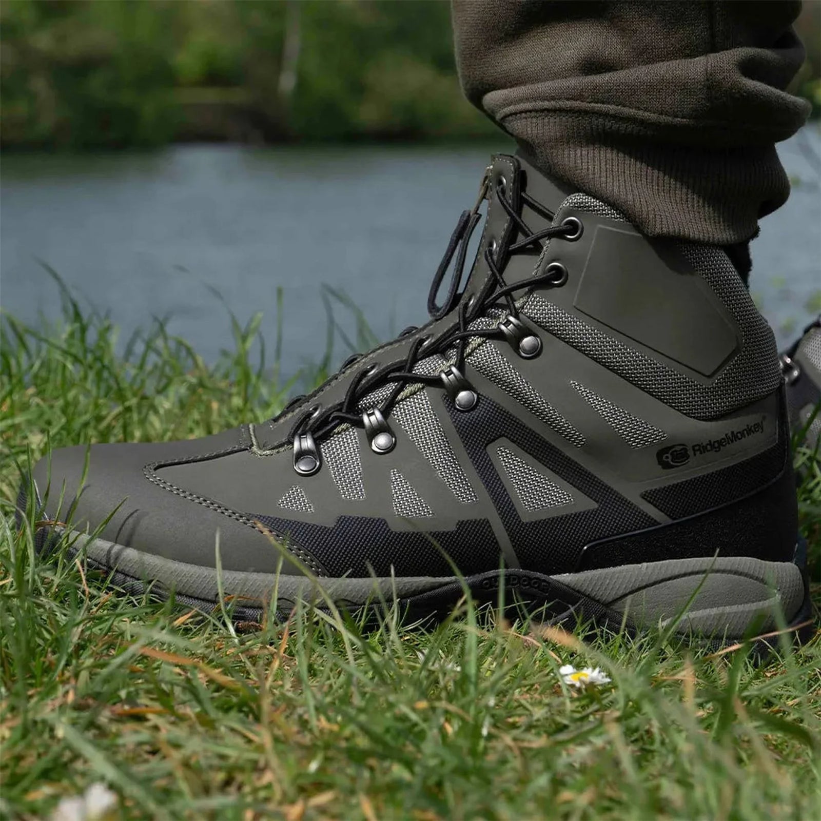 RidgeMonkey APEarel QuickZip All-Weather Boots UK 9 / EU43 - RMC100