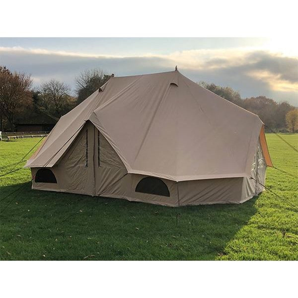 Quest Signature Emperor Glamping Bell Tent 12 Berth