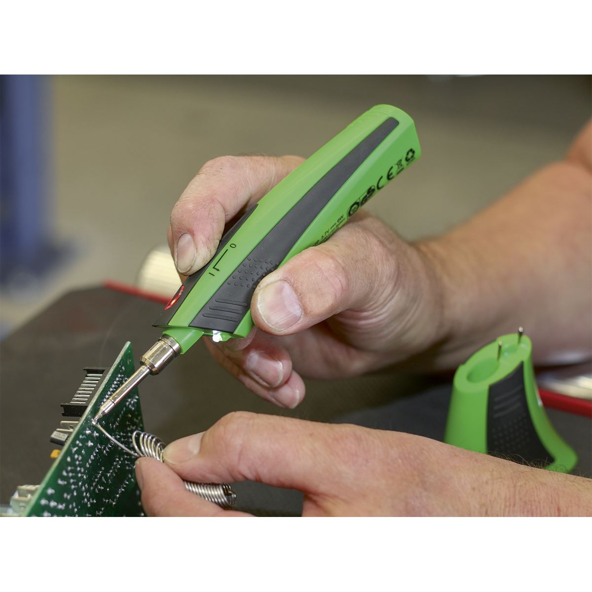 Sealey Soldering Iron Rechargeable 6W Lithium-ion SDL6