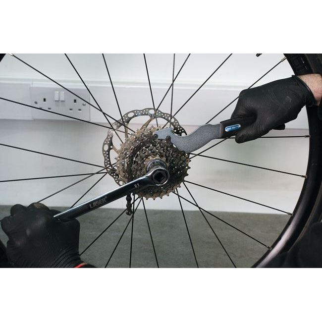 Laser LTR Chain Whip 8172
